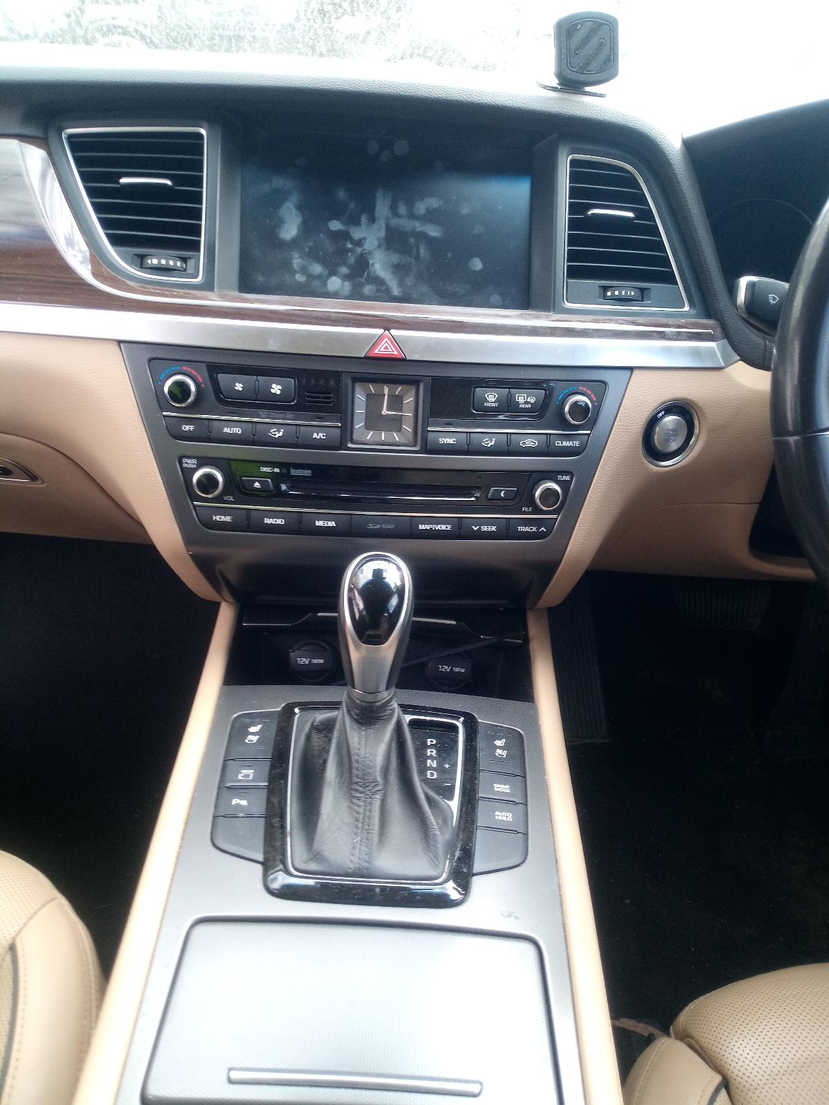2015 Hyundai Genesis Abs Pump/Modulator View Auto part Abs Pump/Modulator Hyundai Genesis 2015