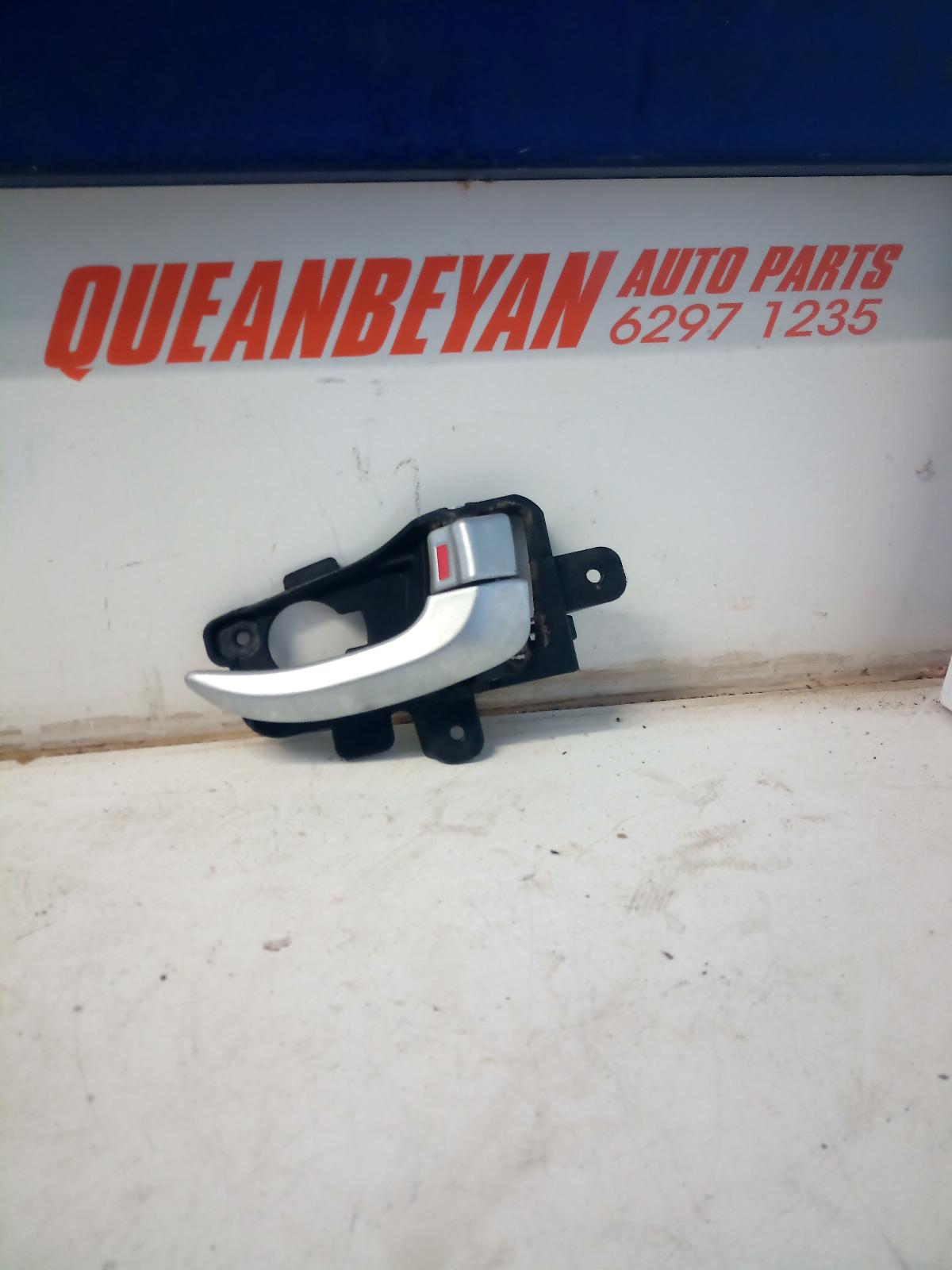View Auto part Door Handle Hyundai I30 2012