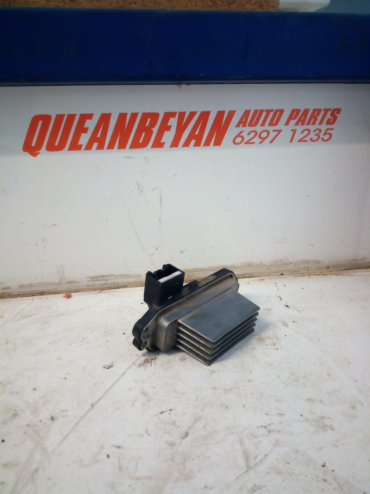 View Auto part Heater Fan Motor Mazda 3 2008