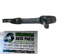 View Auto part Door Handle Mazda 3 2010
