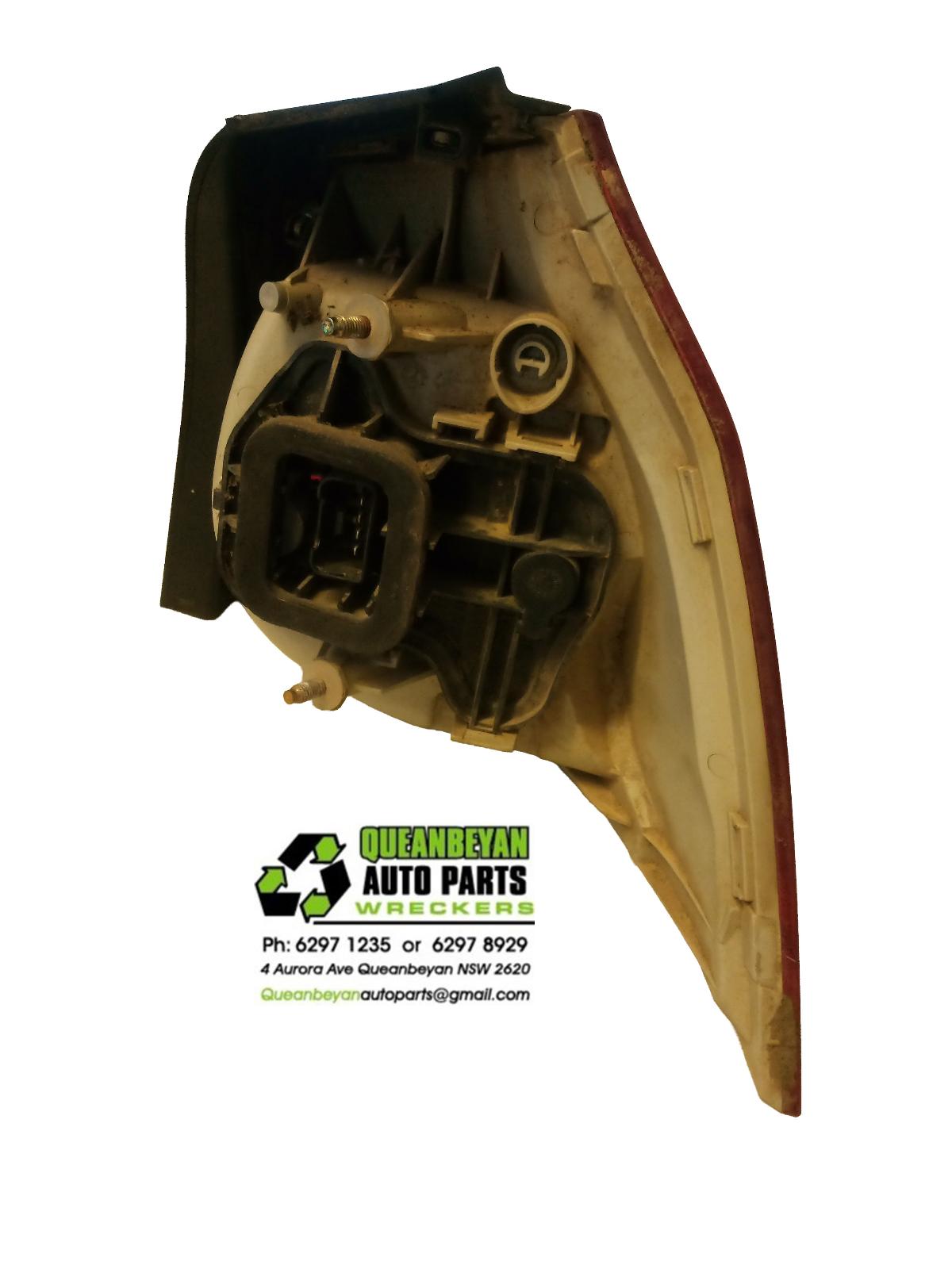 View Auto part Left Taillight Volkswagen Golf 2004
