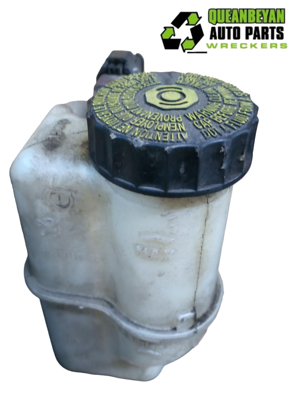 View Auto part P/S Reservoir Peugeot 508 2015